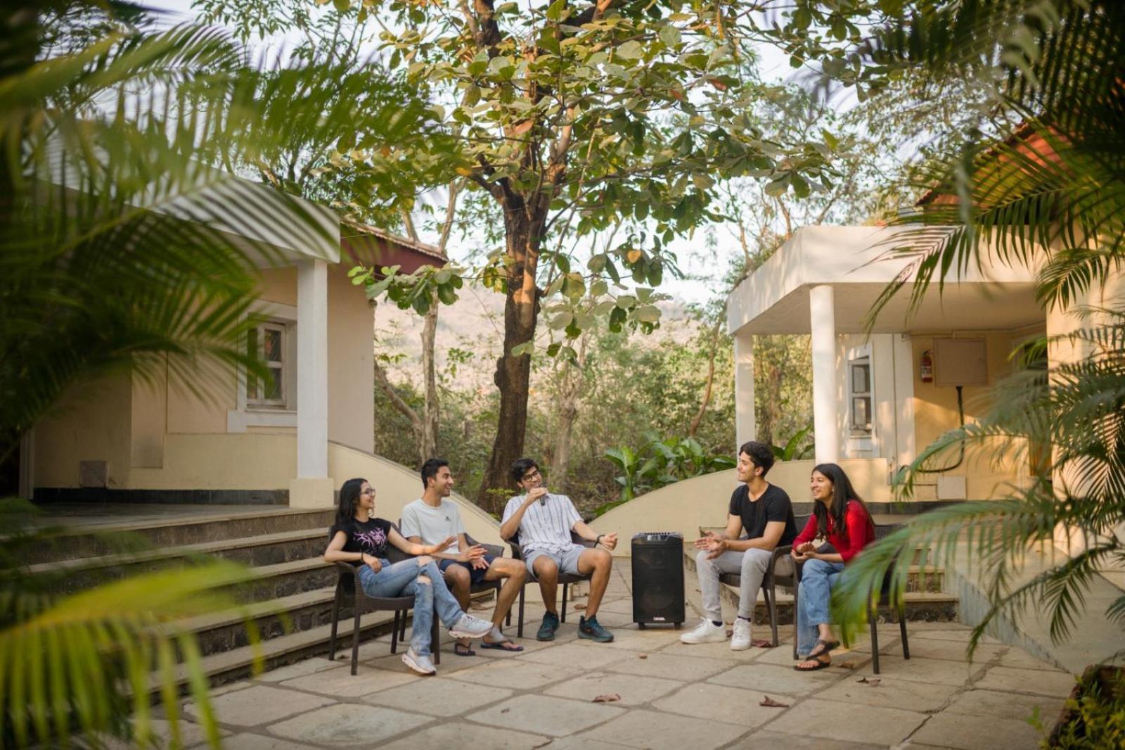 Modi'S Resort, Karjat Exterior photo